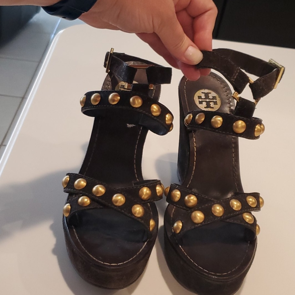 Tory Burch size 8 wedges